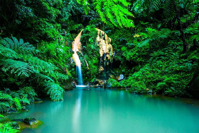 Caldeira Velha Thermal Waters